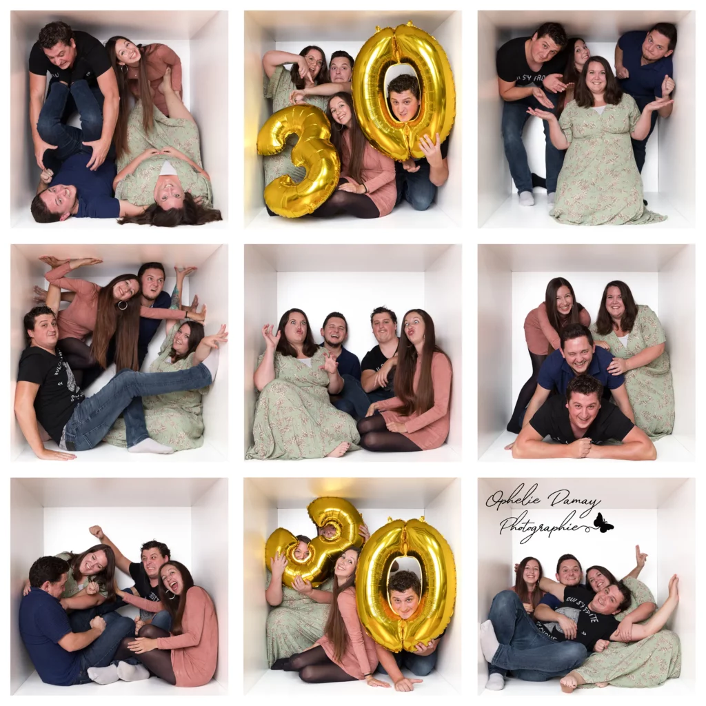 alt="Montage photo Family Box : portraits fun d'un groupe d'amis dans une boîte pour un anniversaire"